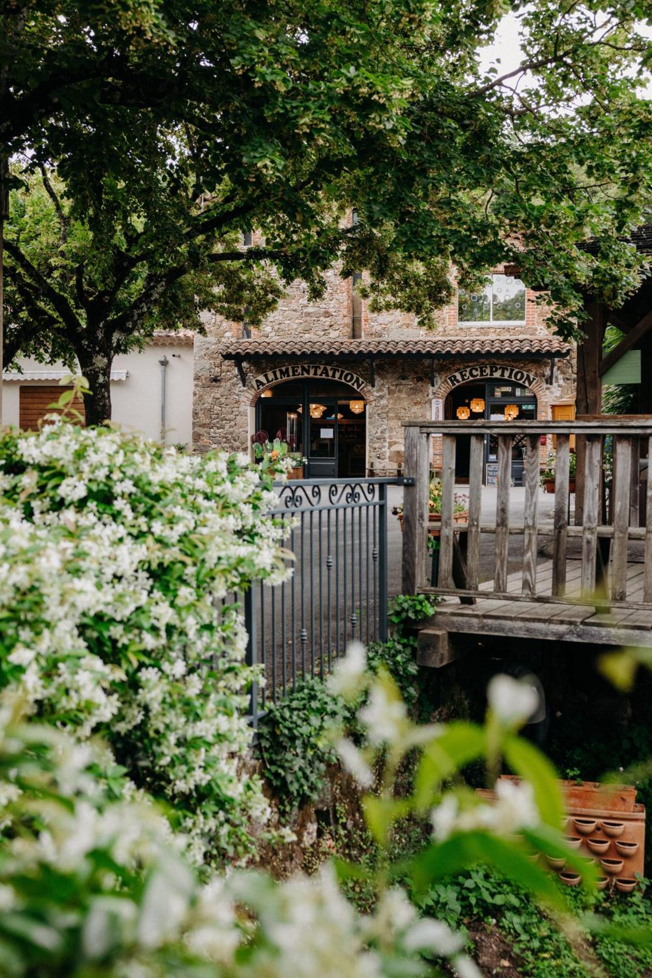 Slow Village Anduze Corbes Экстерьер фото